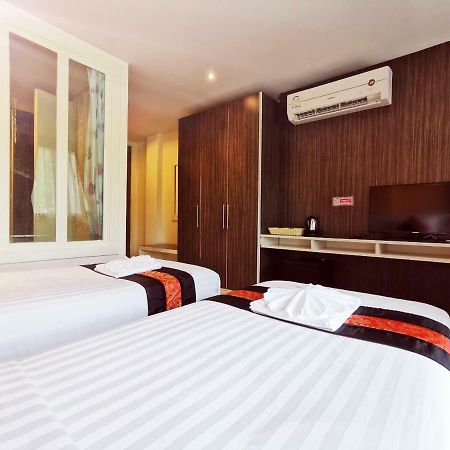 Paksaa Boutique Hotel Patong Exterior photo