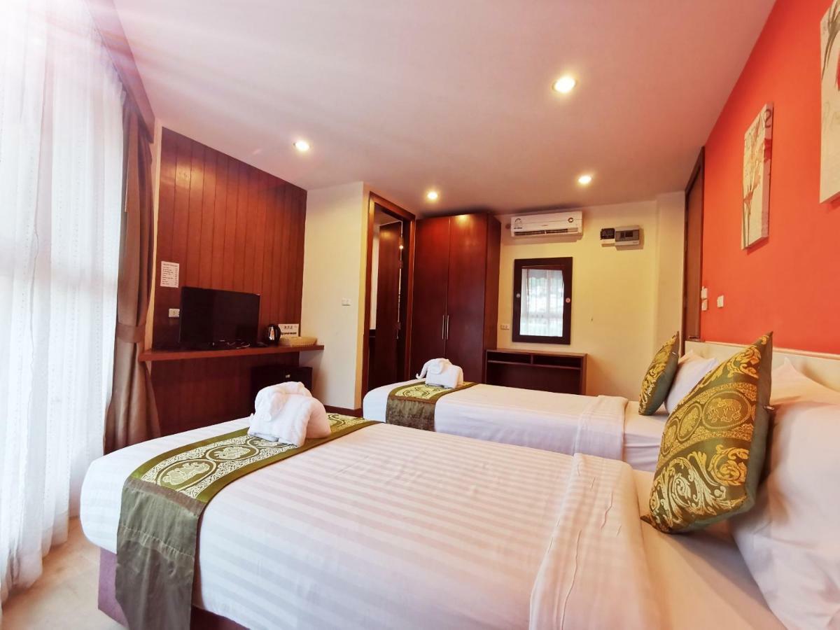 Paksaa Boutique Hotel Patong Exterior photo