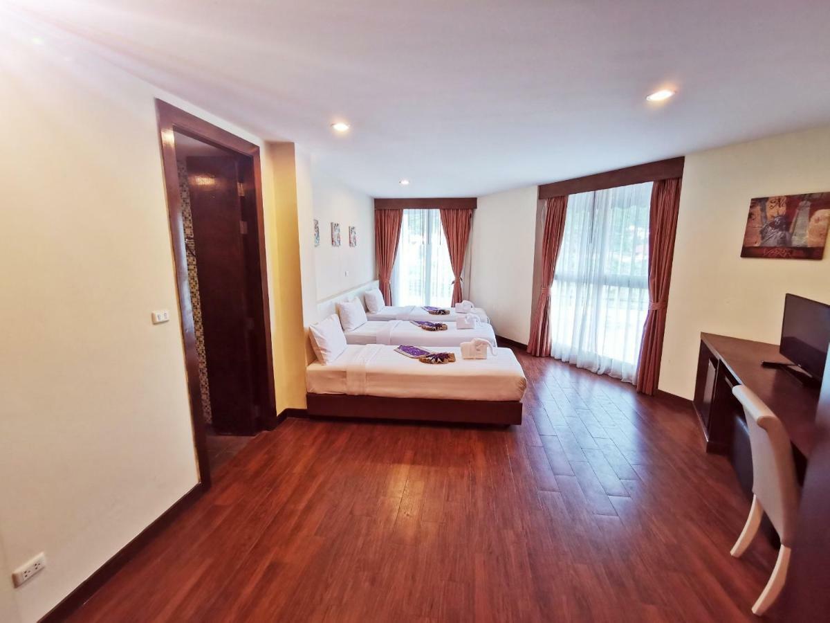 Paksaa Boutique Hotel Patong Exterior photo
